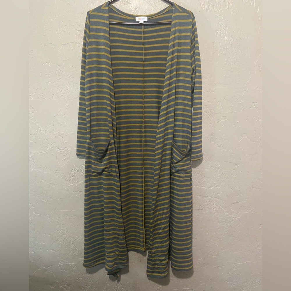 Lularoe Sarah Cardigan size Small